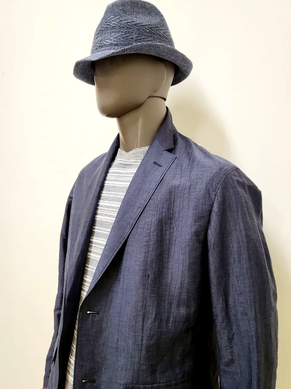 JOSEPH ABBOUD 亀井 コーディネート画像