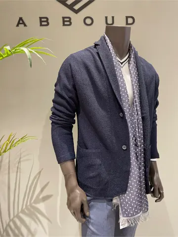 JOSEPH ABBOUD 伊津野 コーディネート画像