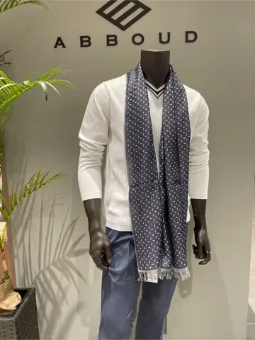 JOSEPH ABBOUD 伊津野 コーディネート画像