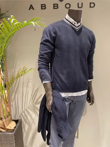 JOSEPH ABBOUD 伊津野 コーディネート画像