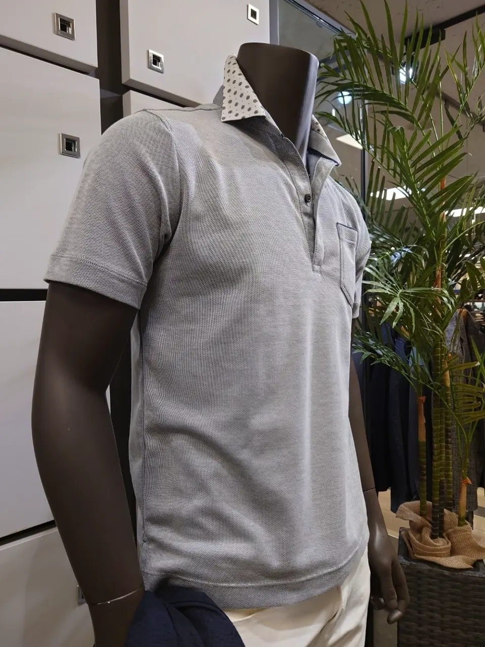 JOSEPH ABBOUD 石川 コーディネート画像