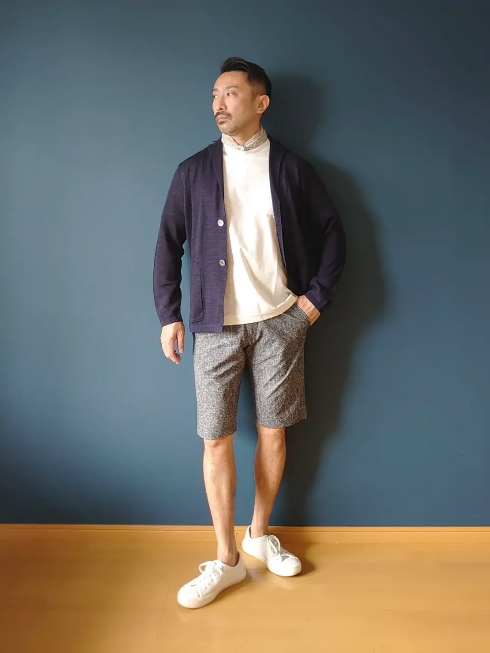 JOSEPH ABBOUD 安東 コーディネート画像