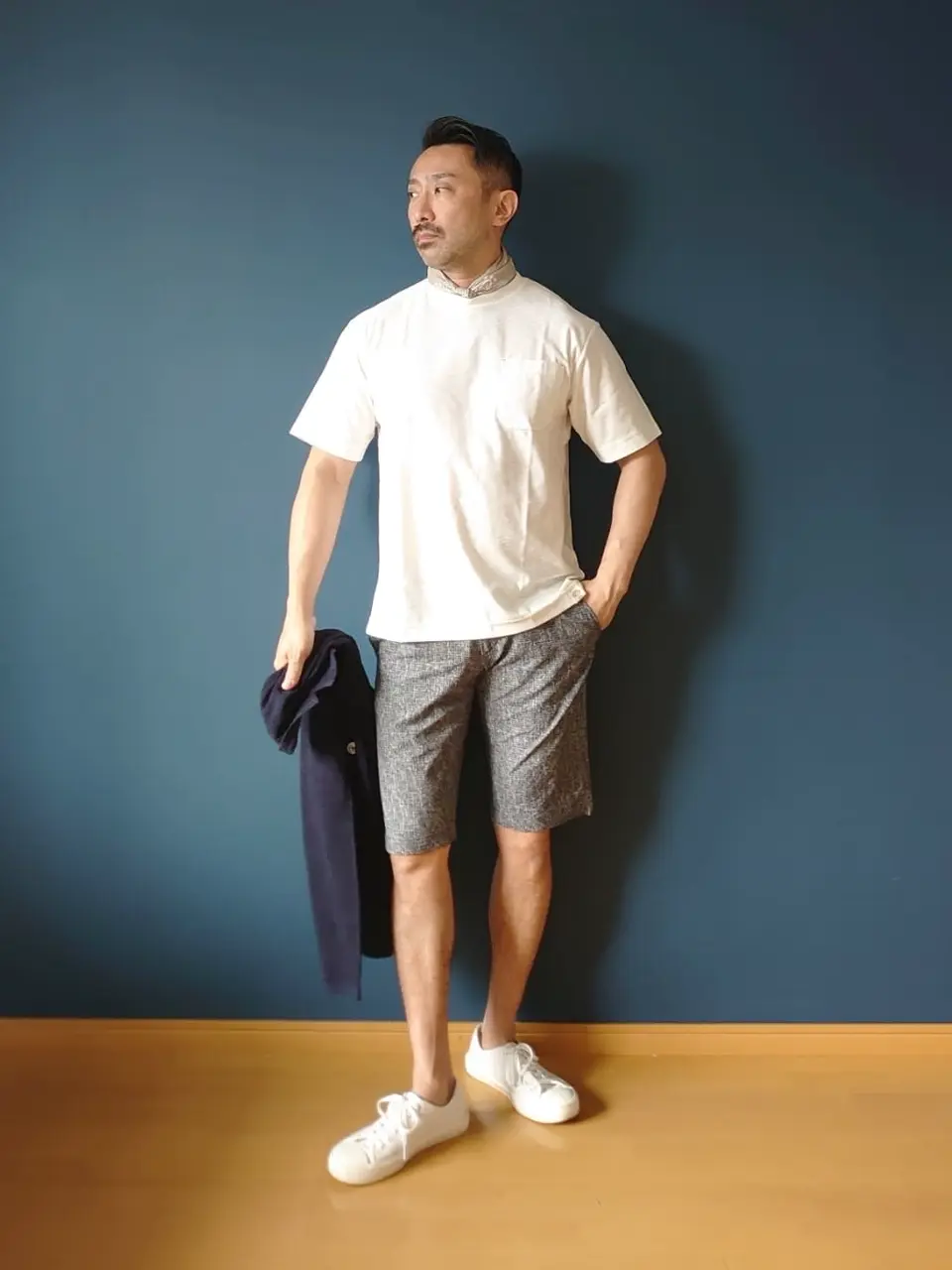 JOSEPH ABBOUD 安東 コーディネート画像