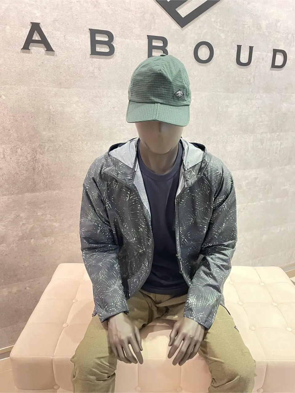 JOSEPH ABBOUD 東　 コーディネート画像