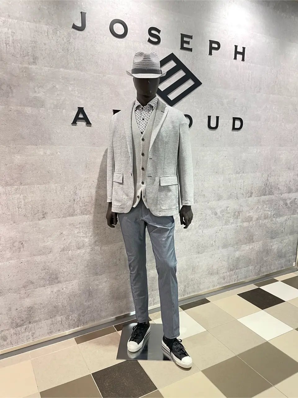 JOSEPH ABBOUD 東　 コーディネート画像