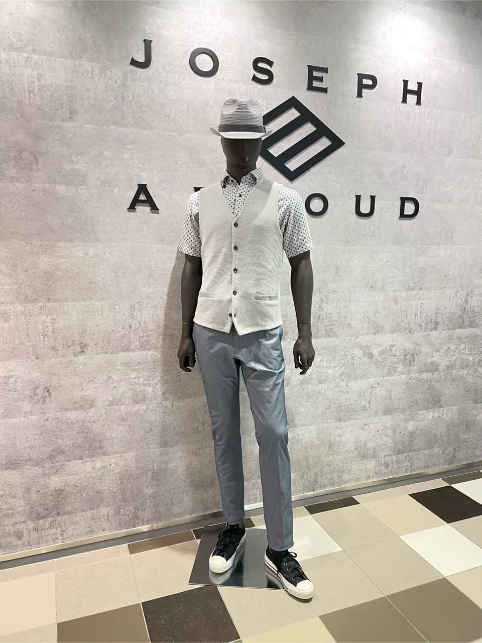 JOSEPH ABBOUD 東　 コーディネート画像