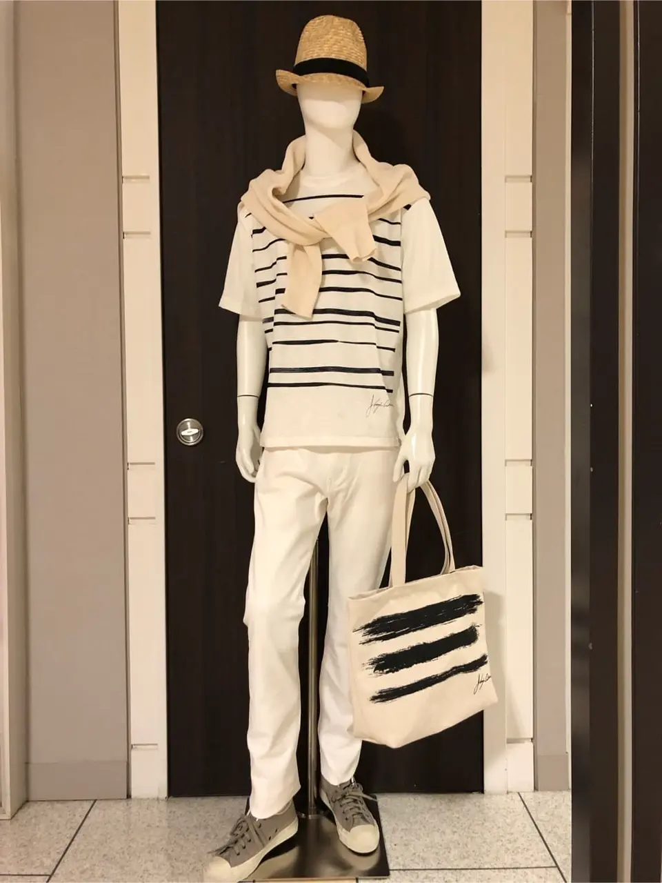 JOSEPH ABBOUD 山口 コーディネート画像