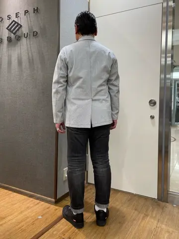 JOSEPH ABBOUD 辰見 コーディネート画像