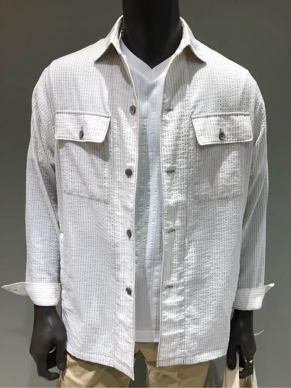 JOSEPH ABBOUD 川田 コーディネート画像