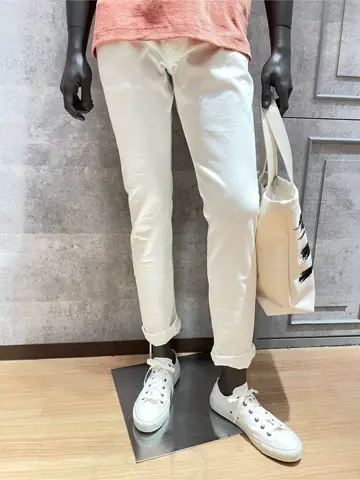 JOSEPH ABBOUD 東　 コーディネート画像