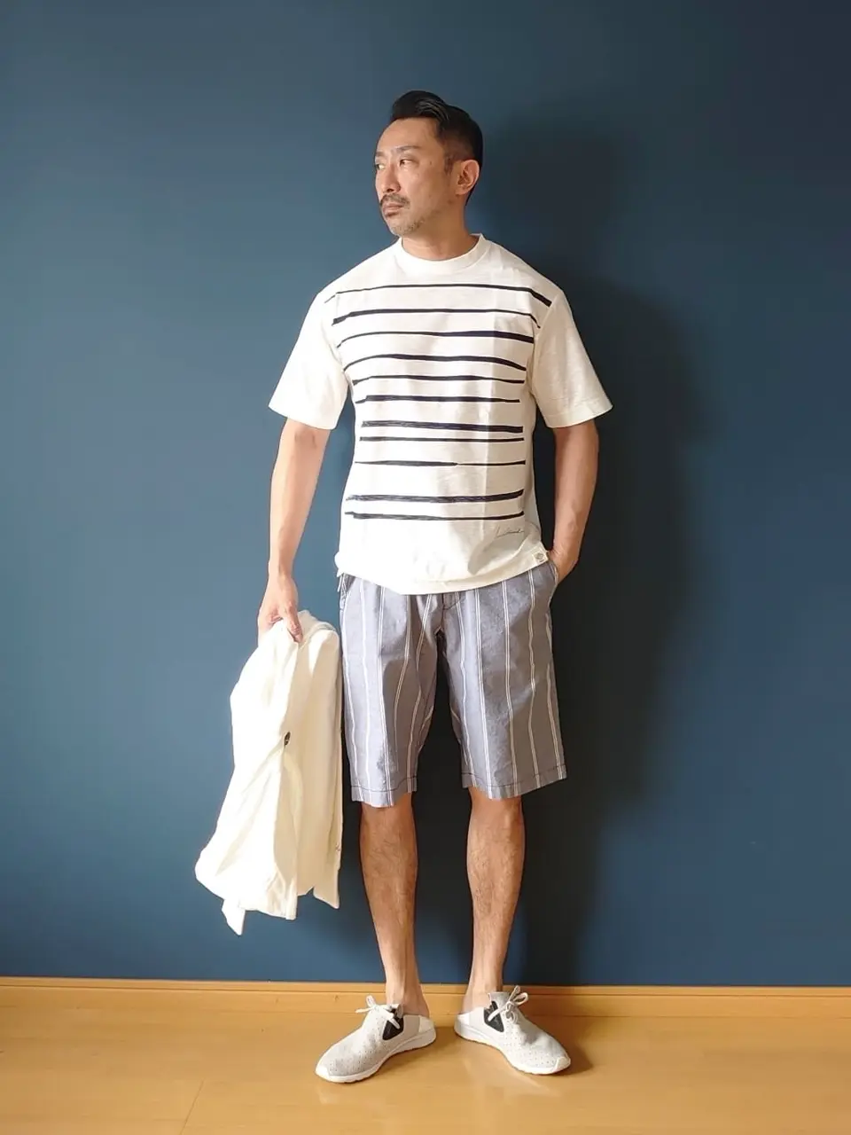 JOSEPH ABBOUD 安東 コーディネート画像