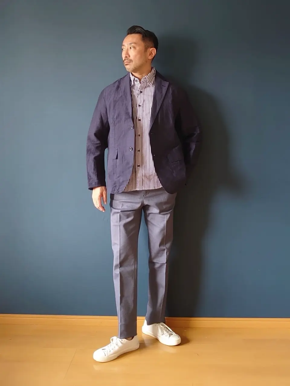 JOSEPH ABBOUD 安東 コーディネート画像