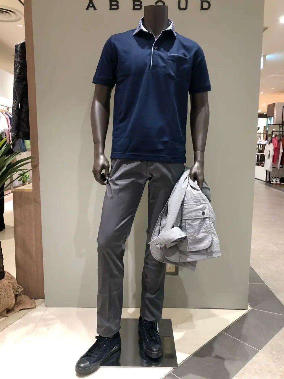 JOSEPH ABBOUD 川田 コーディネート画像