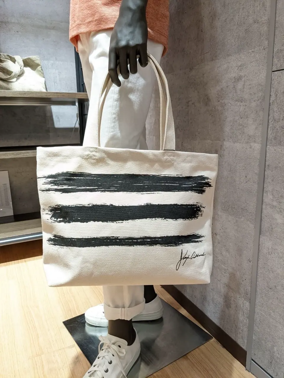 JOSEPH ABBOUD 大久 コーディネート画像