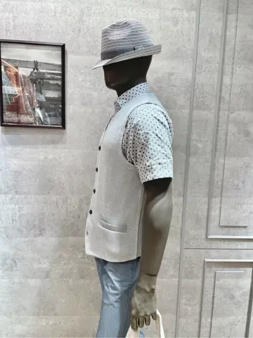 JOSEPH ABBOUD 二澤 コーディネート画像