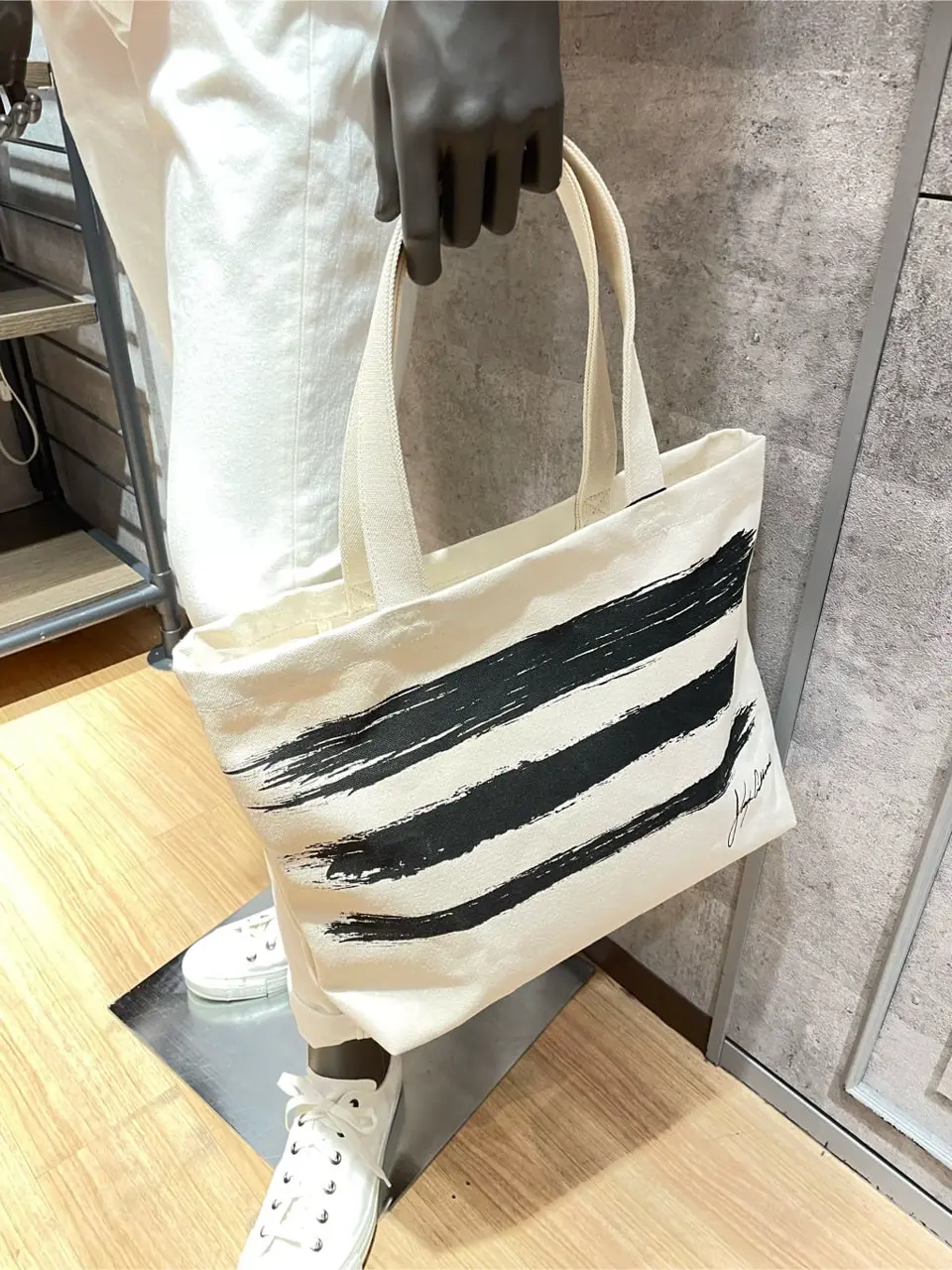 JOSEPH ABBOUD 東　 コーディネート画像