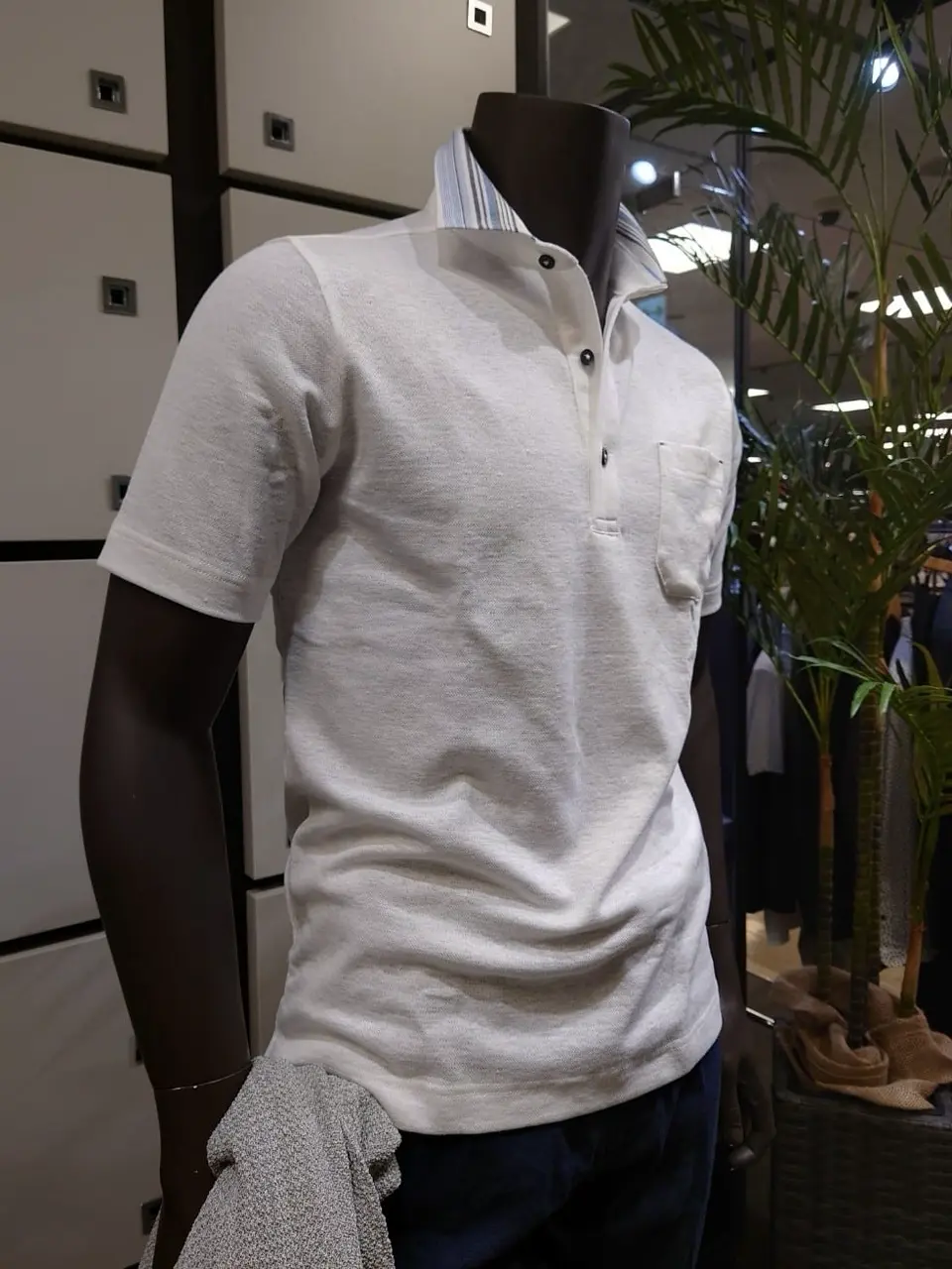 JOSEPH ABBOUD 石川 コーディネート画像