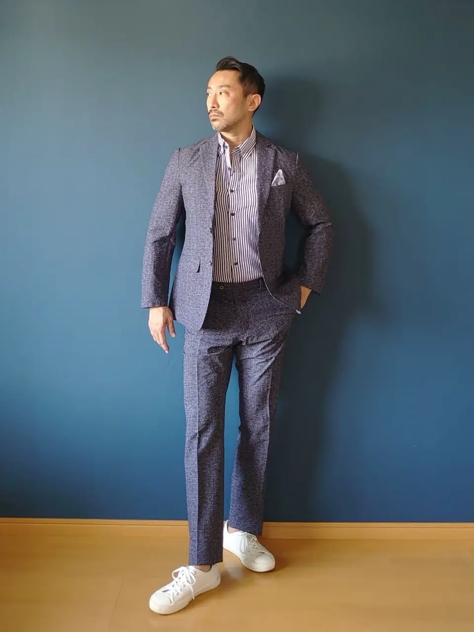 JOSEPH ABBOUD 安東 コーディネート画像