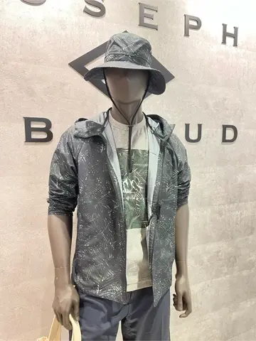 JOSEPH ABBOUD 東　 コーディネート画像