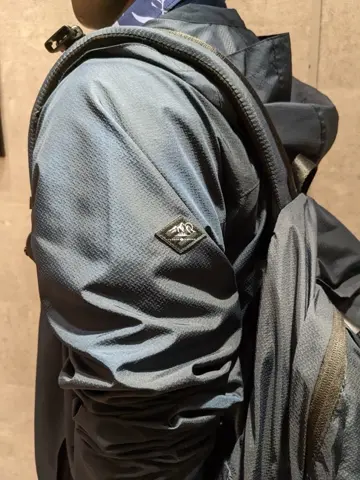 JOSEPH ABBOUD 大久 コーディネート画像