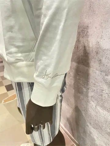 JOSEPH ABBOUD 東　 コーディネート画像