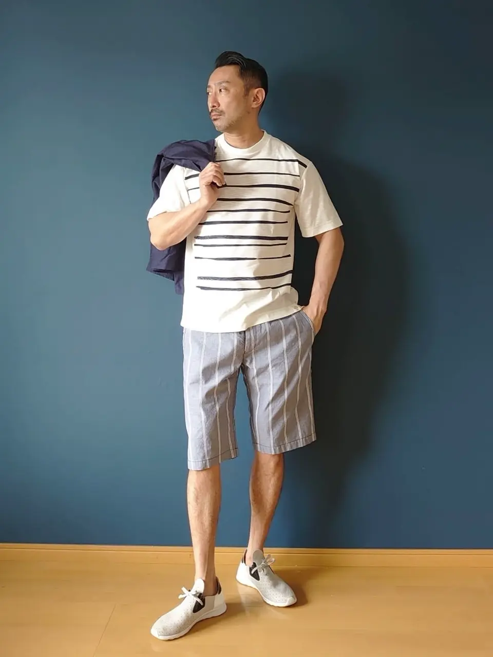 JOSEPH ABBOUD 安東 コーディネート画像