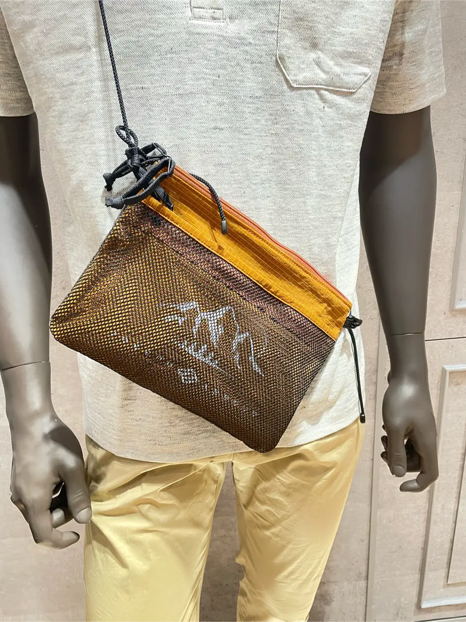 JOSEPH ABBOUD 東　 コーディネート画像