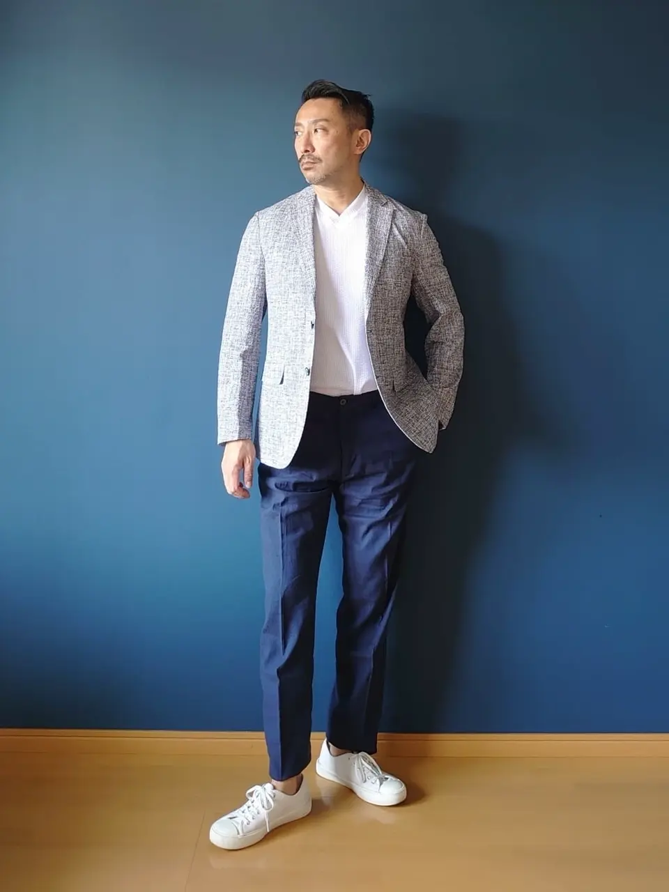 JOSEPH ABBOUD 安東 コーディネート画像