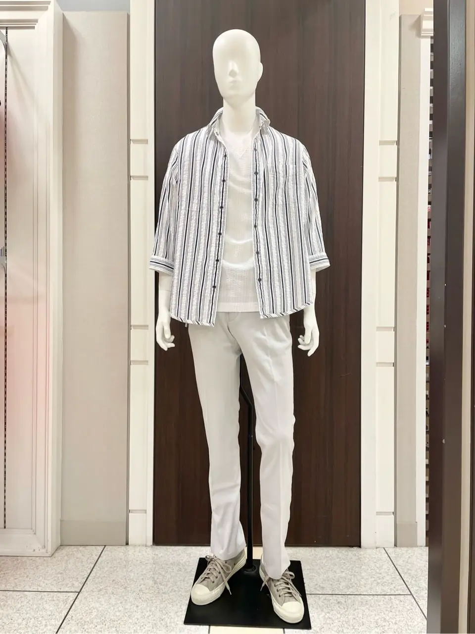 JOSEPH ABBOUD 松山 コーディネート画像