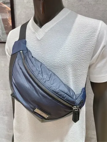 JOSEPH ABBOUD 二澤 コーディネート画像