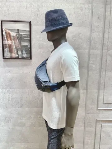 JOSEPH ABBOUD 二澤 コーディネート画像