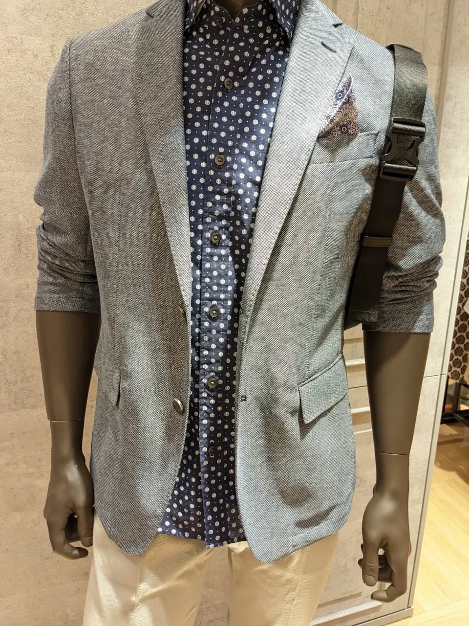 JOSEPH ABBOUD 大久 コーディネート画像