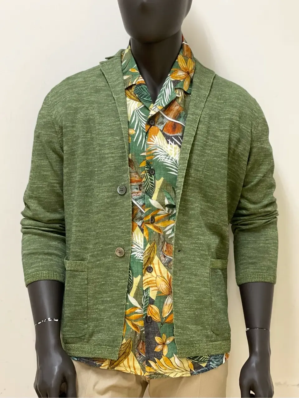 JOSEPH ABBOUD 金本 コーディネート画像