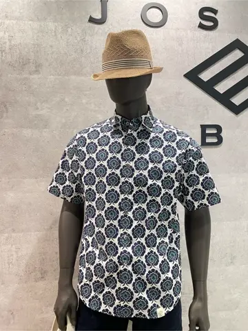 JOSEPH ABBOUD 東　 コーディネート画像