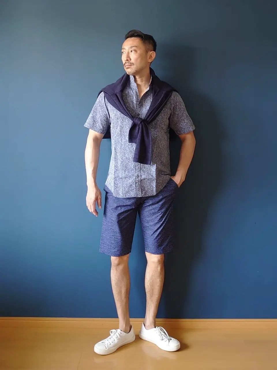 JOSEPH ABBOUD 安東 コーディネート画像