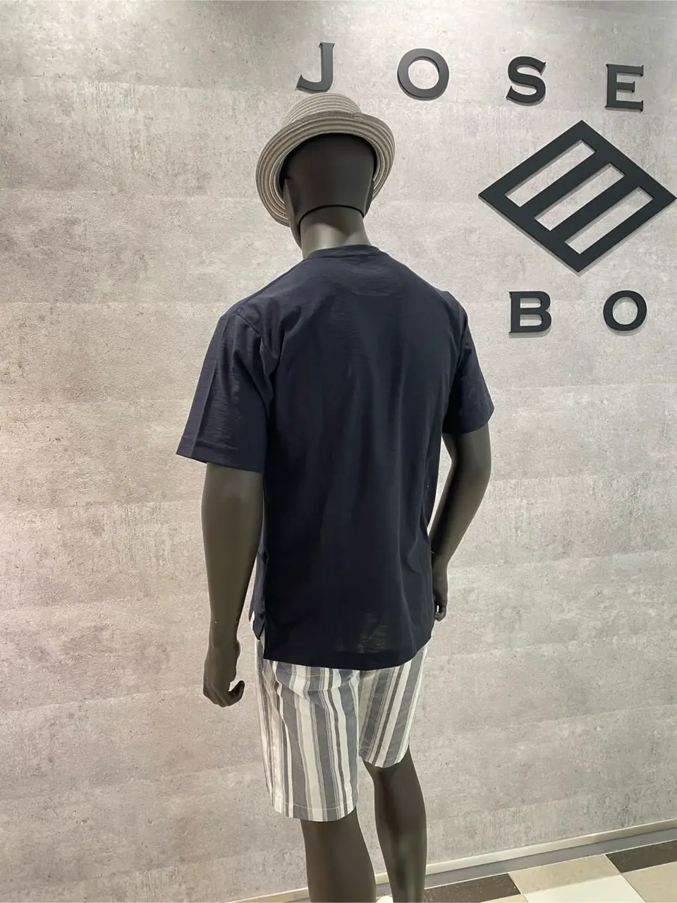 JOSEPH ABBOUD 東　 コーディネート画像