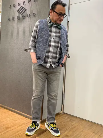 JOSEPH ABBOUD 辰見 コーディネート画像