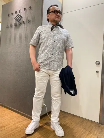 JOSEPH ABBOUD 辰見 コーディネート画像