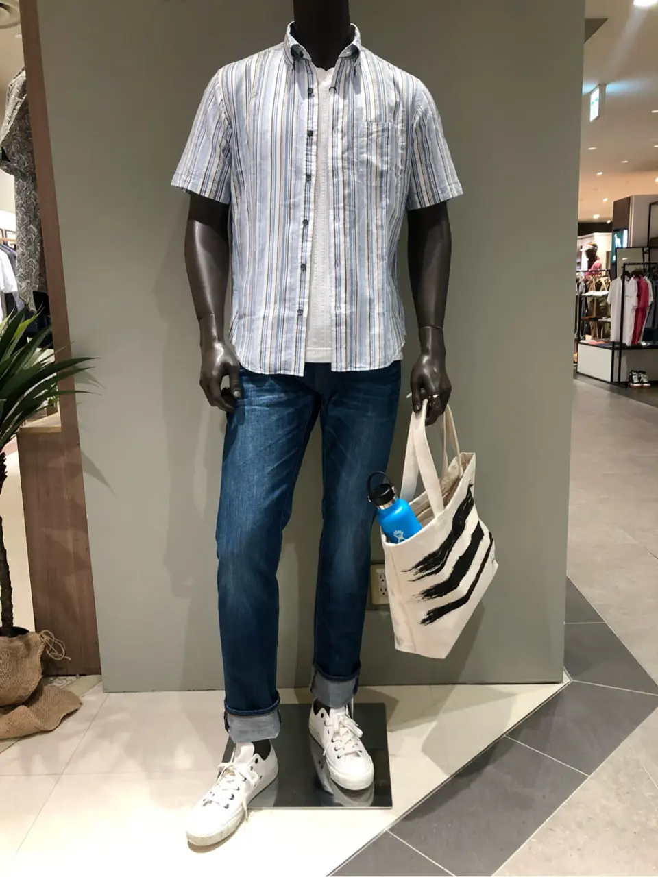 JOSEPH ABBOUD 川田 コーディネート画像