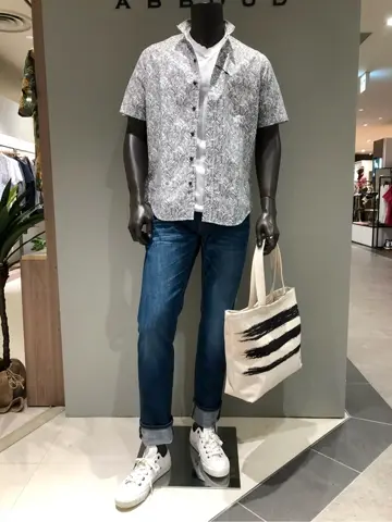 JOSEPH ABBOUD 川田 コーディネート画像