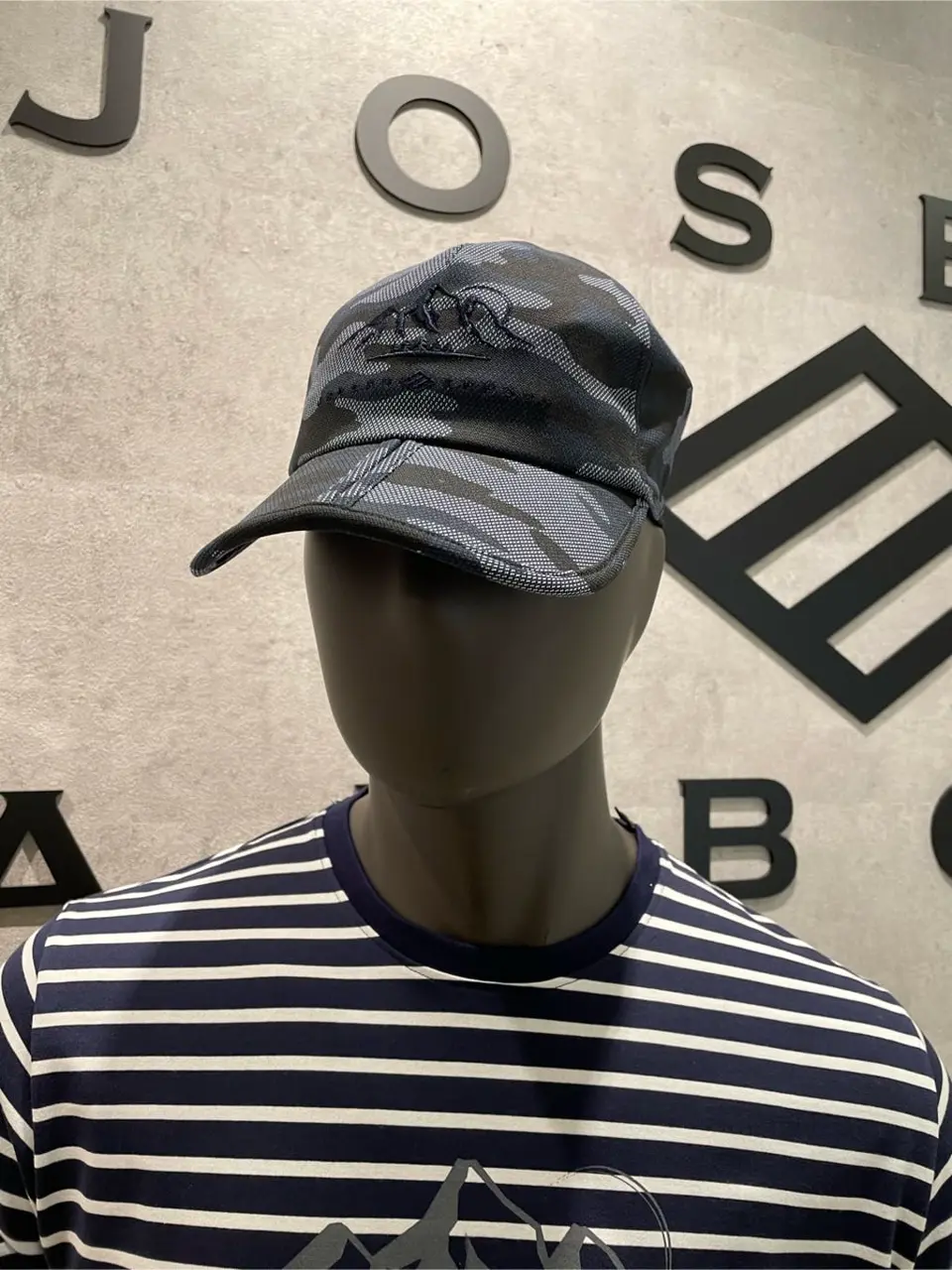 JOSEPH ABBOUD 東　 コーディネート画像