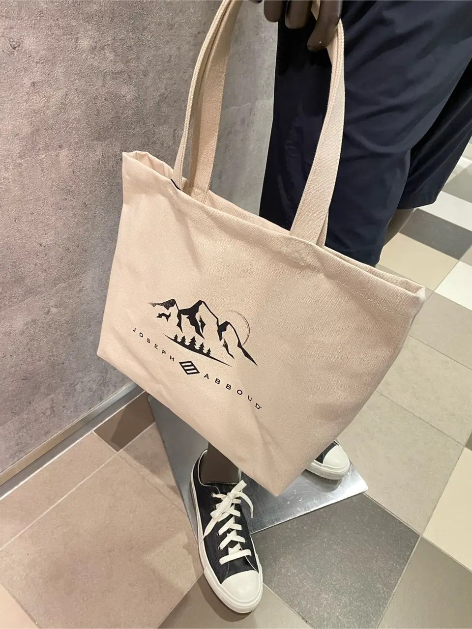 JOSEPH ABBOUD 東　 コーディネート画像