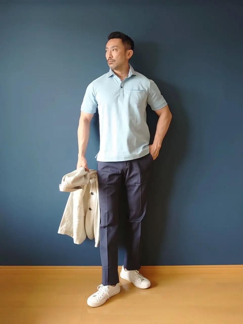 JOSEPH ABBOUD 安東 コーディネート画像