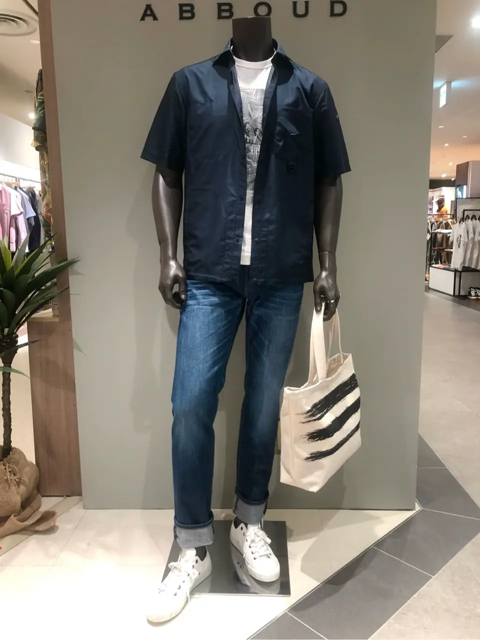 JOSEPH ABBOUD 川田 コーディネート画像