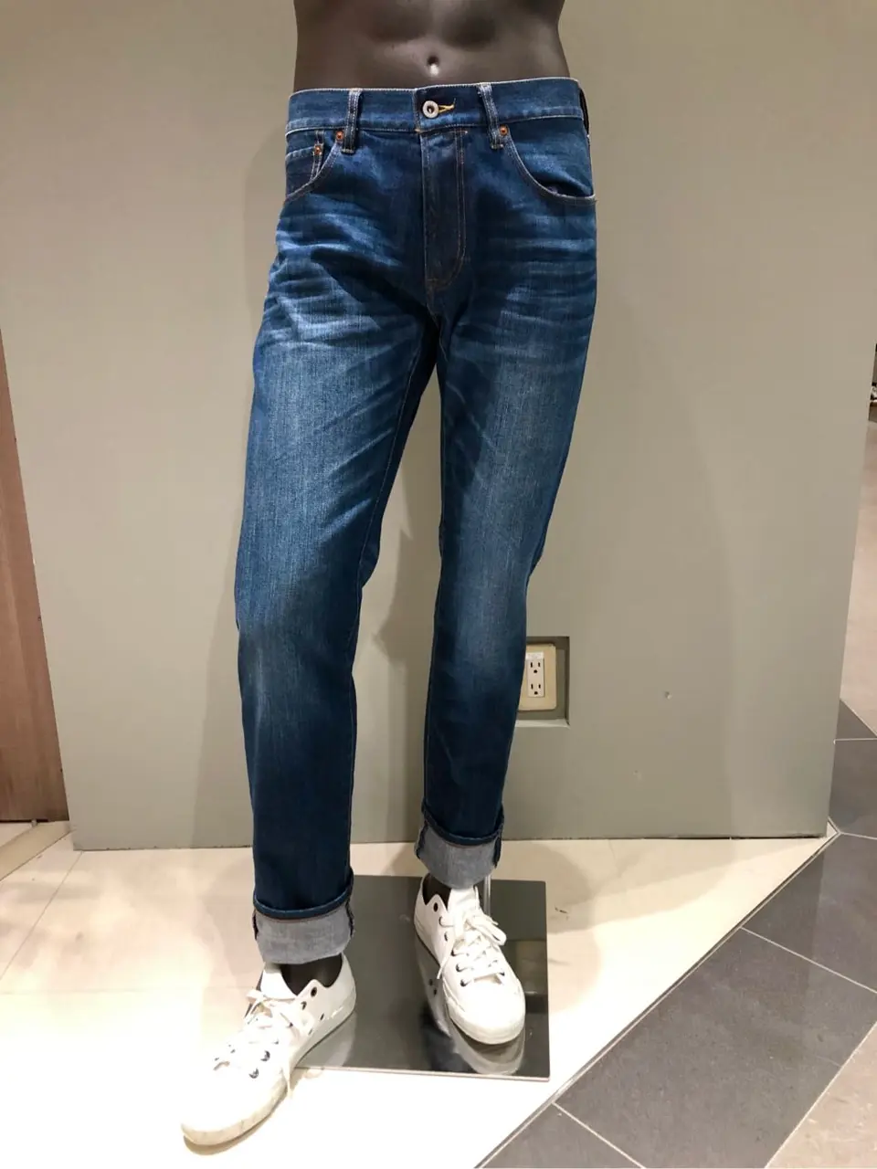 JOSEPH ABBOUD 川田 コーディネート画像