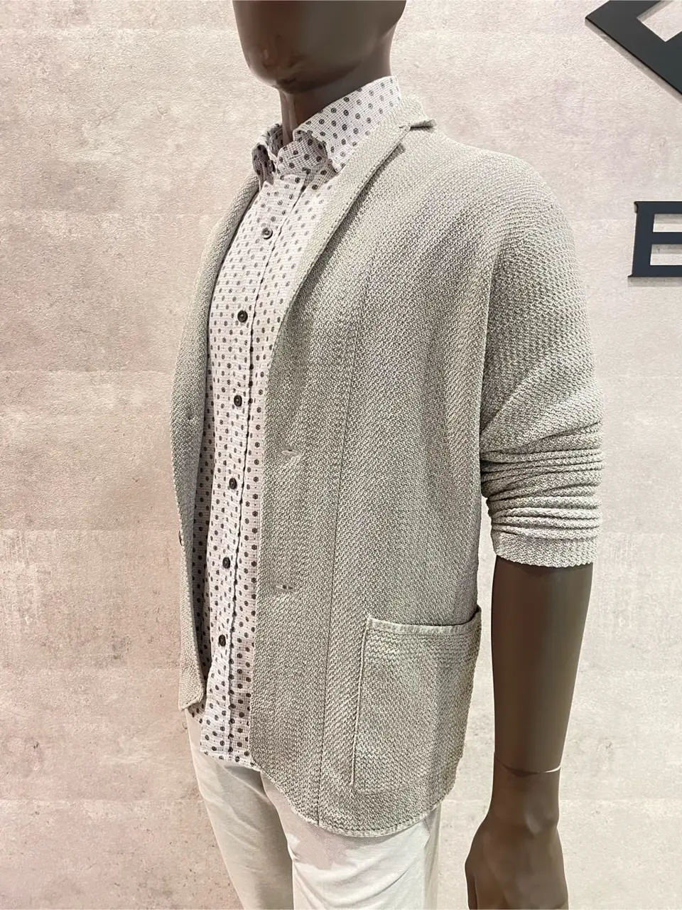 JOSEPH ABBOUD 東　 コーディネート画像