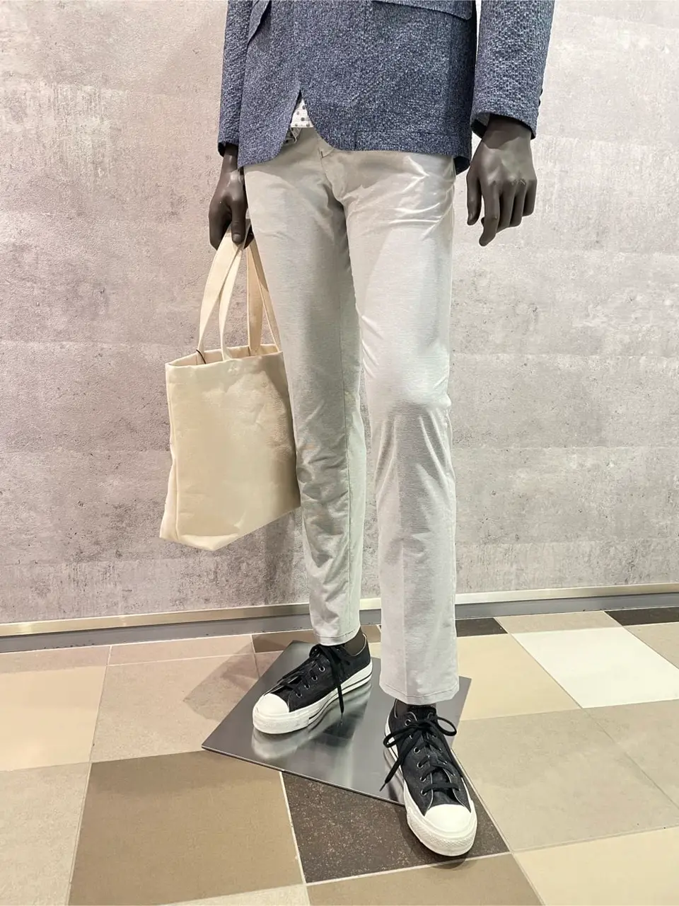 JOSEPH ABBOUD 東　 コーディネート画像