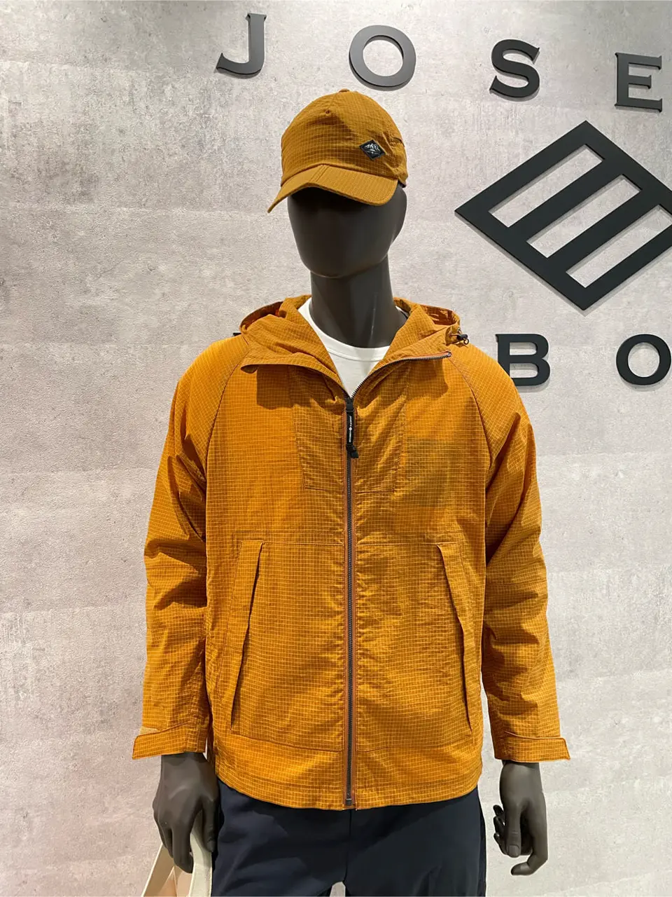 JOSEPH ABBOUD 東　 コーディネート画像