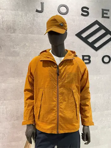 JOSEPH ABBOUD 東　 コーディネート画像