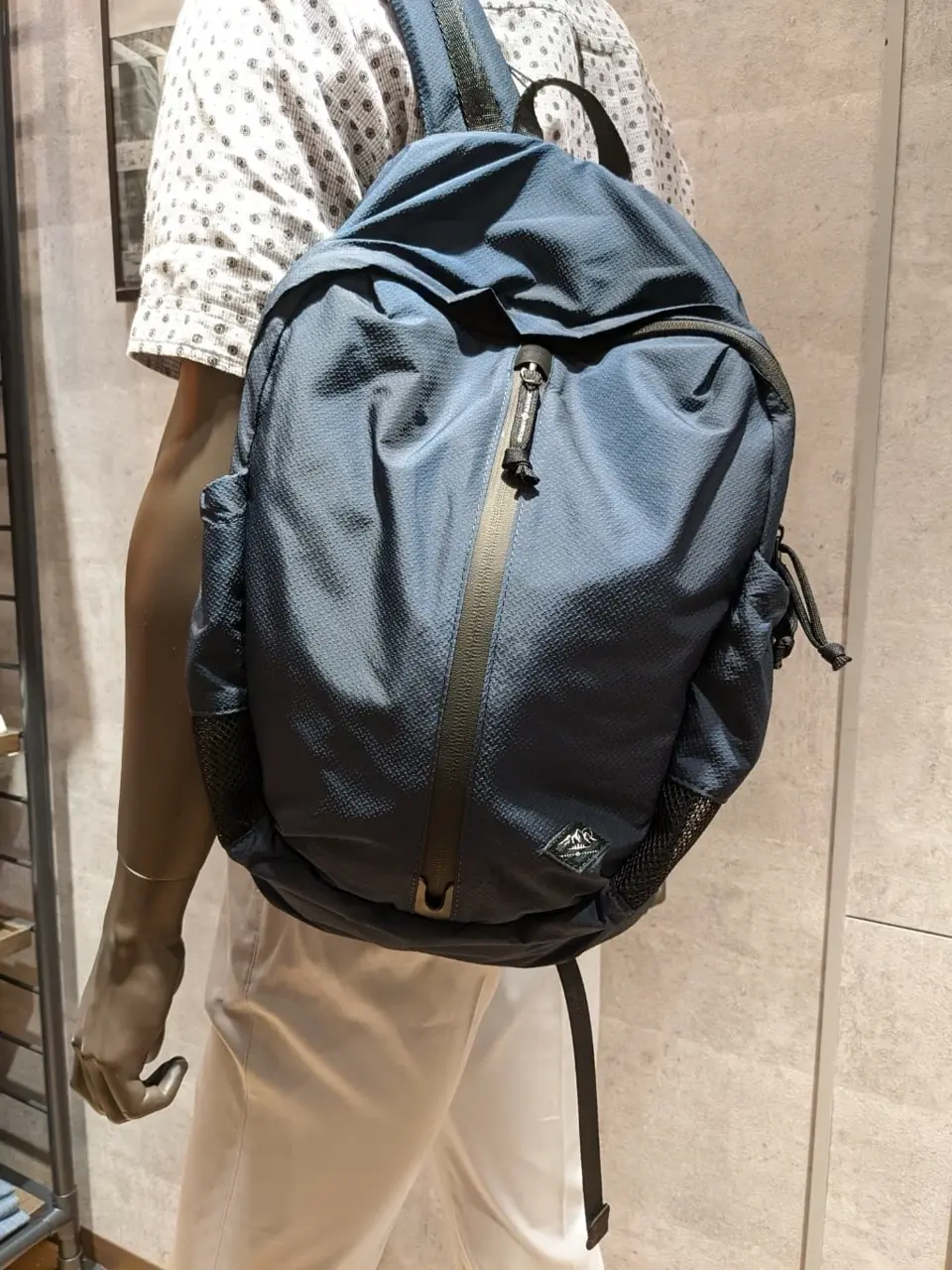 JOSEPH ABBOUD 大久 コーディネート画像